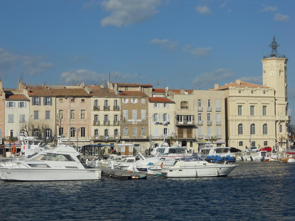 Studio Le Peneque Des Anges La Ciotat Ruang foto